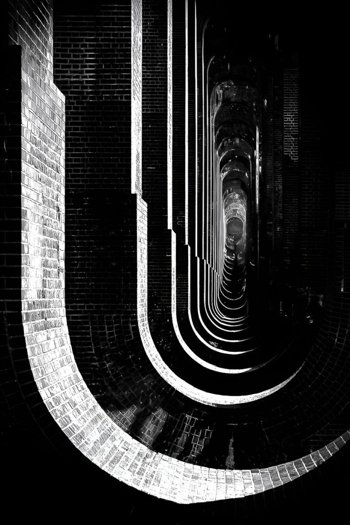 Hortensja Malek - Under the Bridge
